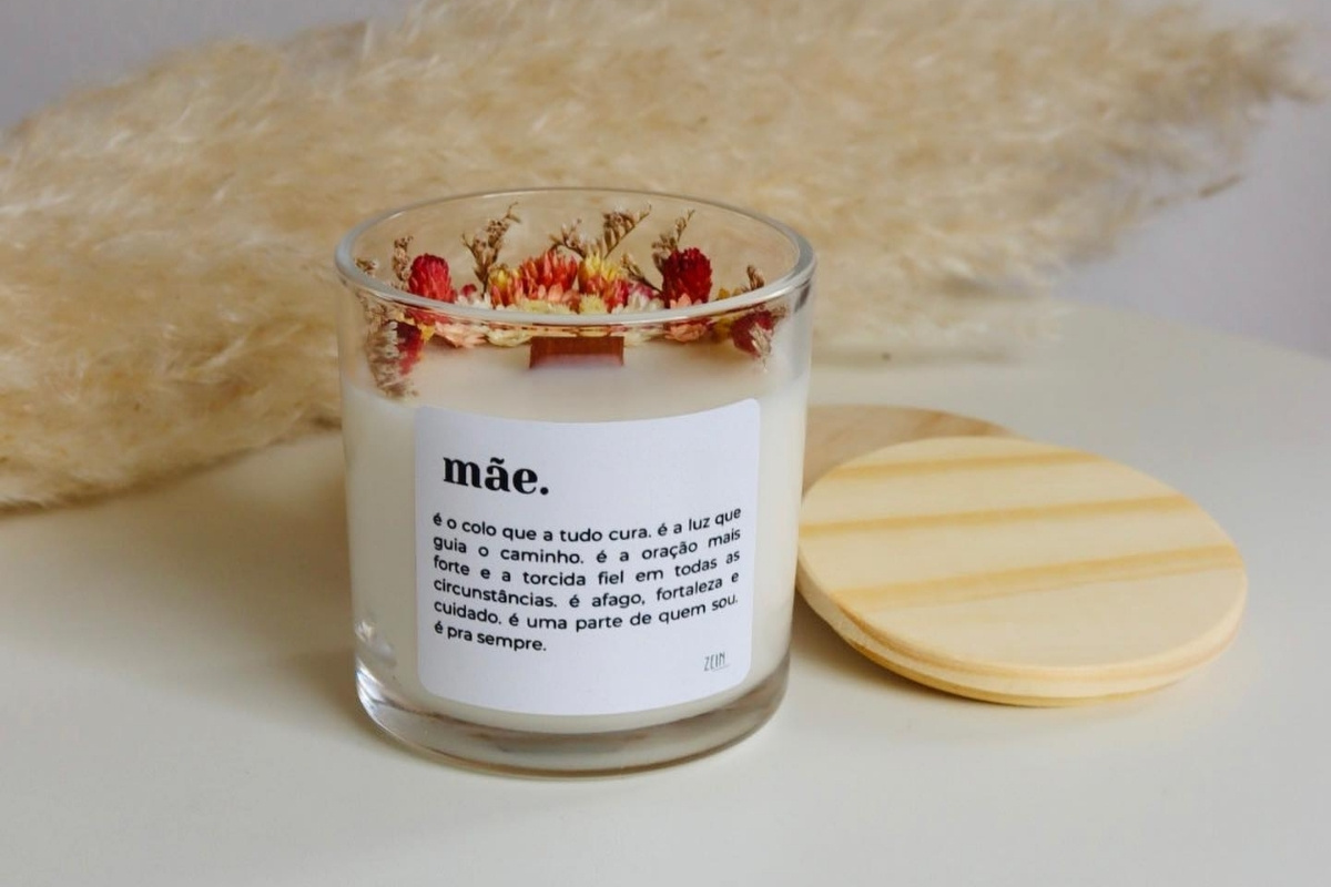 Vela aromática com mensagem de dia das mães