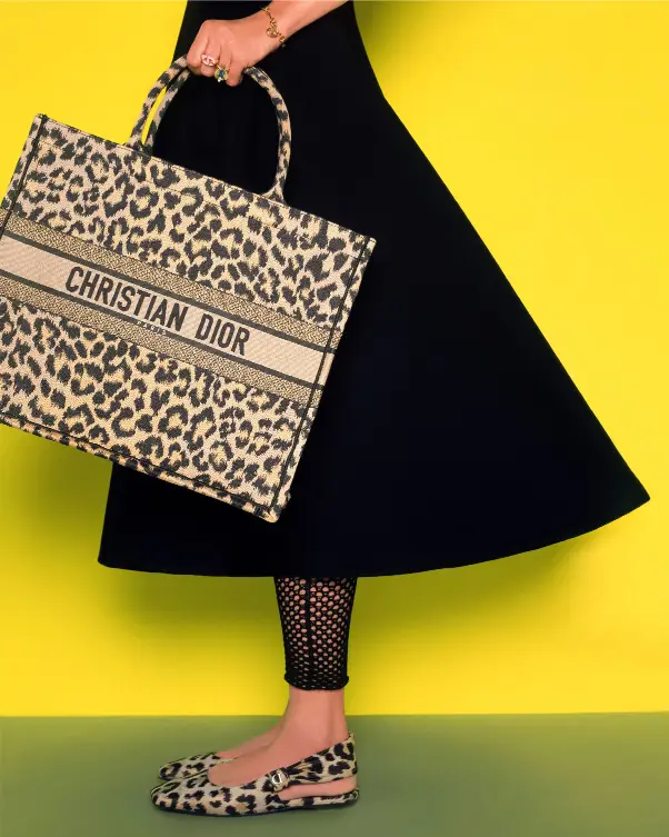 Maxi bolsa Dior de oncinha