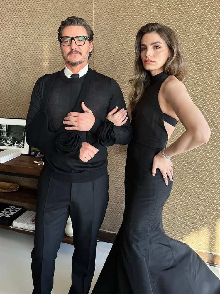 Pedro Pascal e sua irmã Lux Pascal