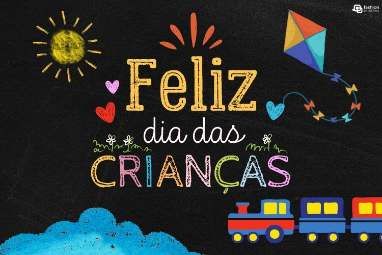 Cartão de dia das crianças de fundo preto com desenho de sol, pipa, nuvem e trem
