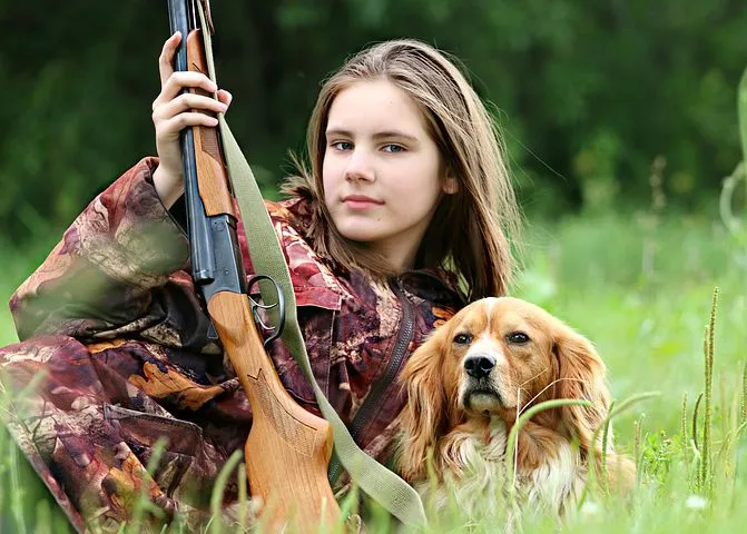 cachorro com arma cachorro com arma