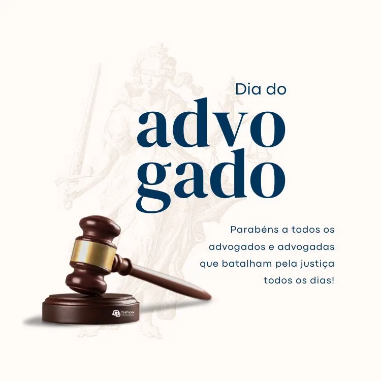 Frases de Dia do Advogado escrita em fundo claro com martelo de direito no canto