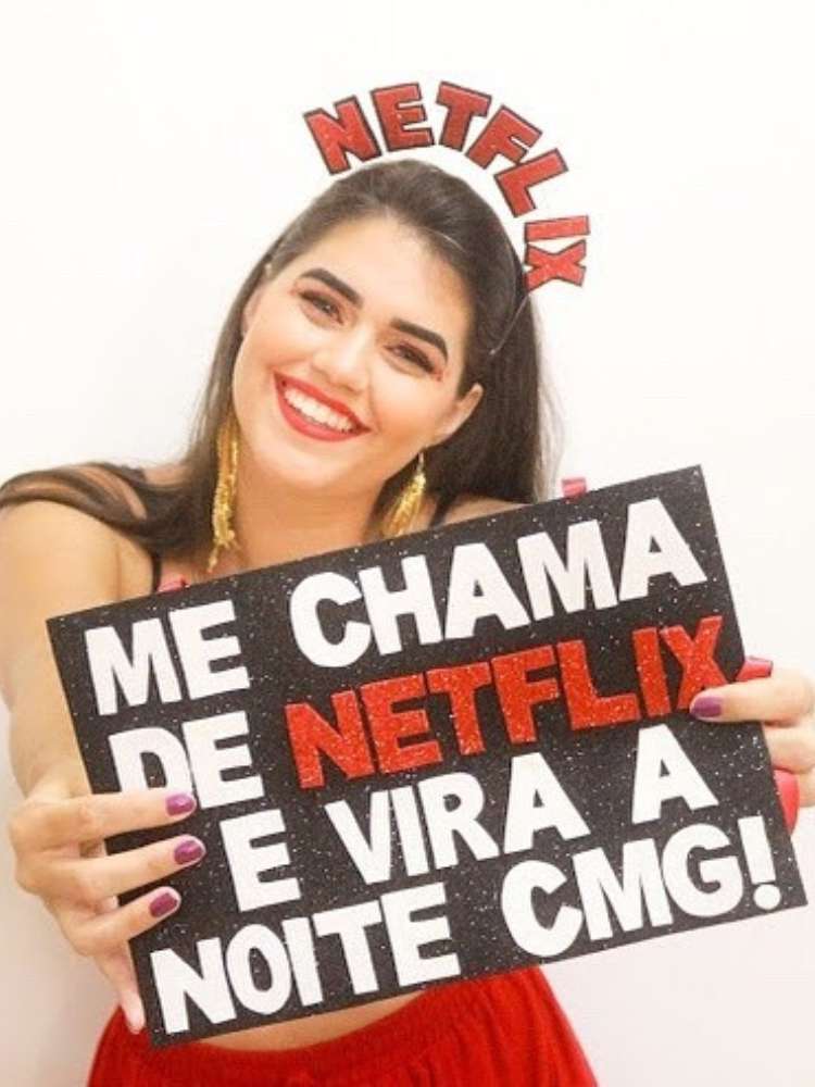 Opção de plaquinhas para look de Carnaval