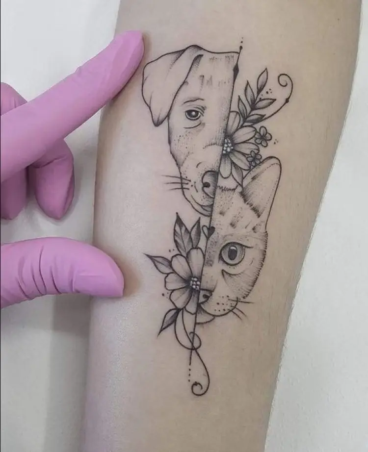 tatuagem feminina no braço/ pets 