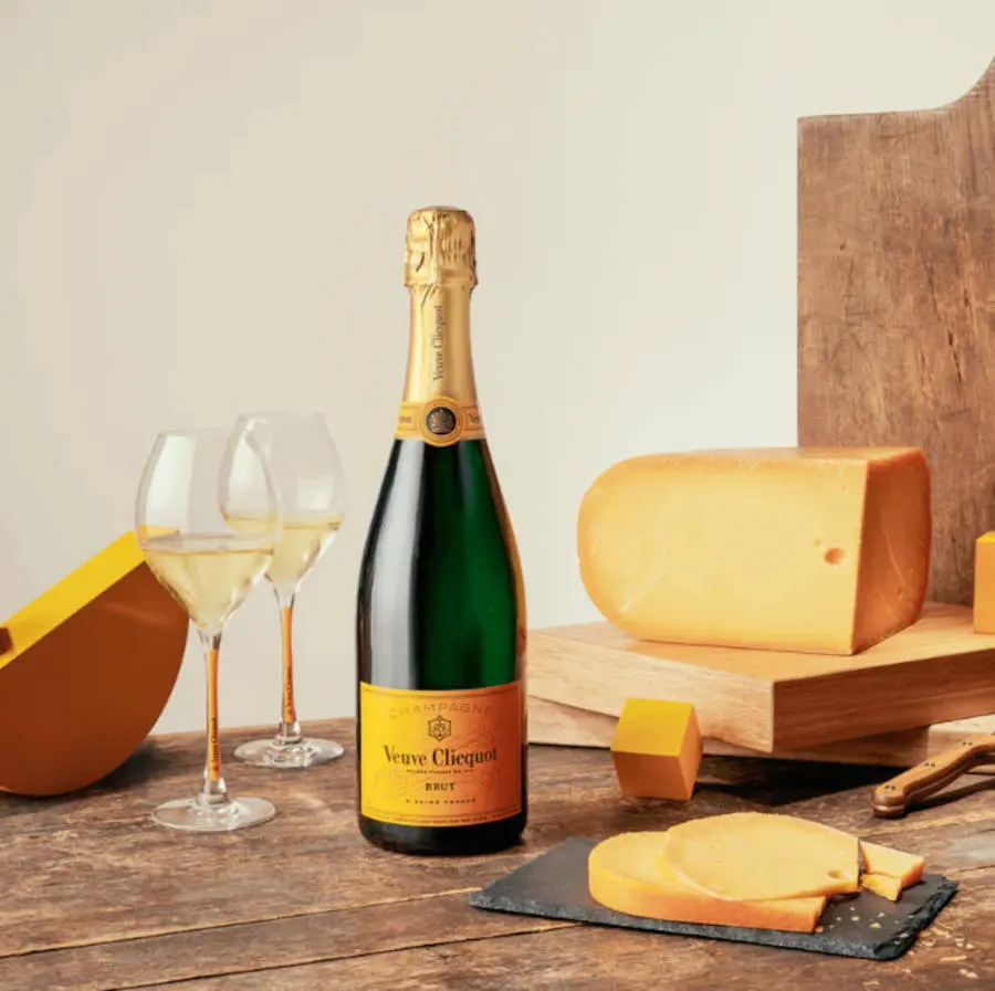 Champagne de luxo.