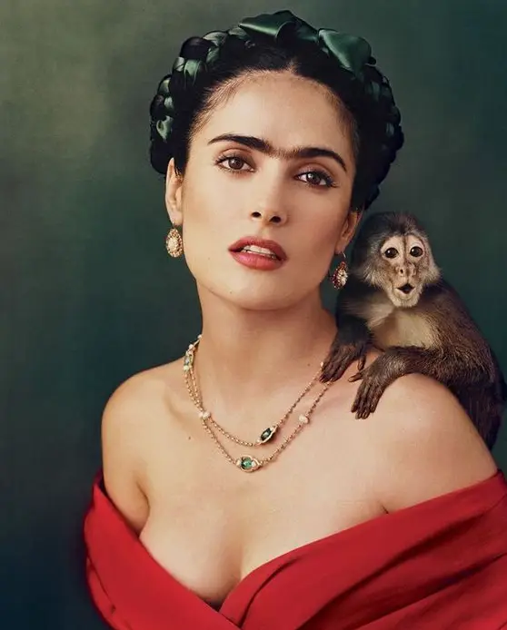 Salma Hayek como Frida Kahlo no filme Frida de 2002