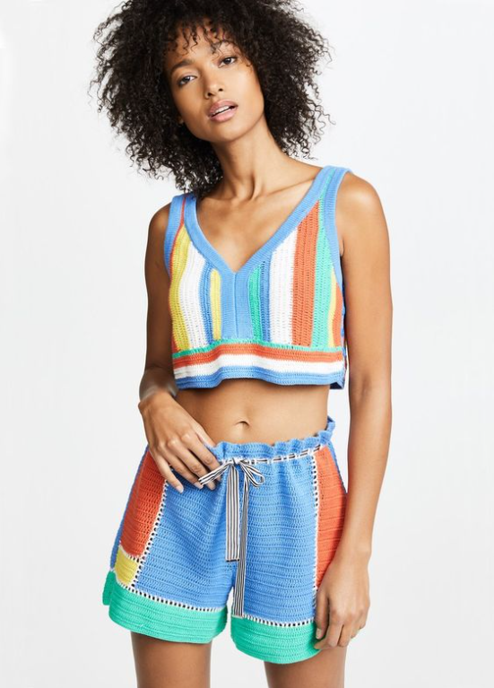 Short crochê com bloco de cores 