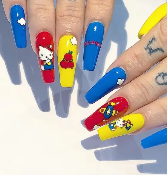Unhas hello kitty