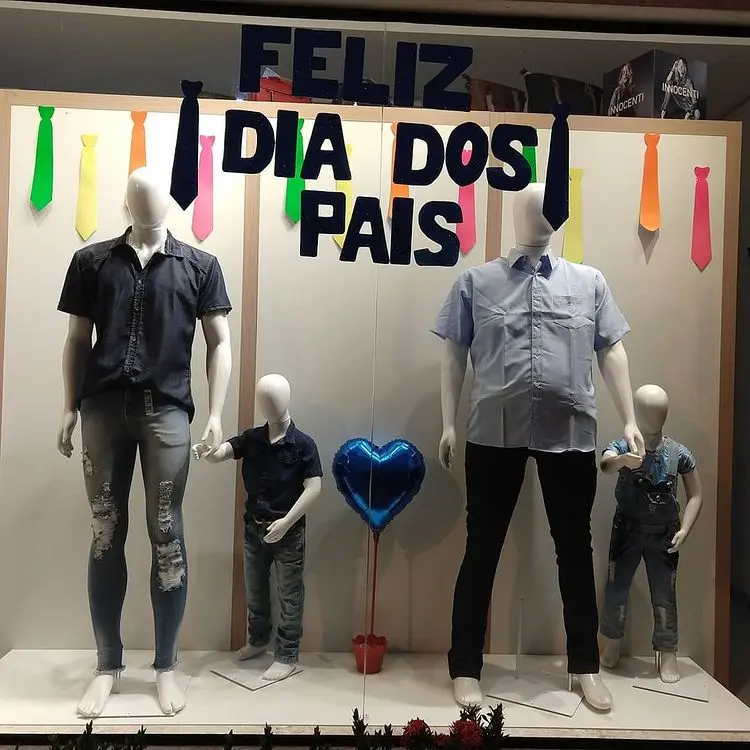 Manequins de pai e filho