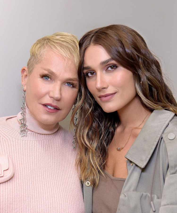 Apresentadora Xuxa e sua filha Sasha.