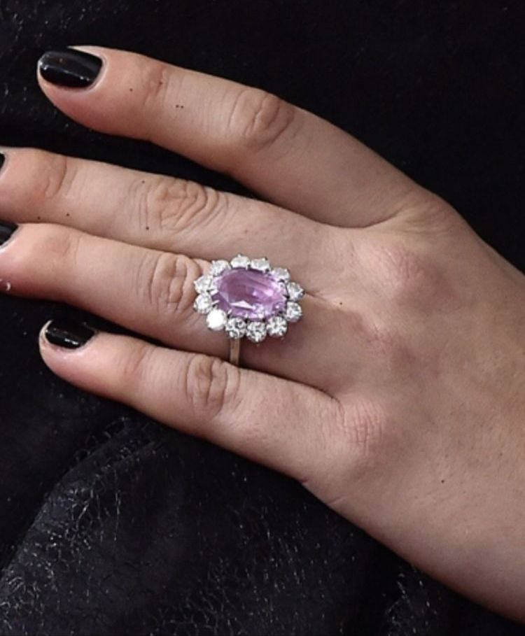 Lady gaga aliança
