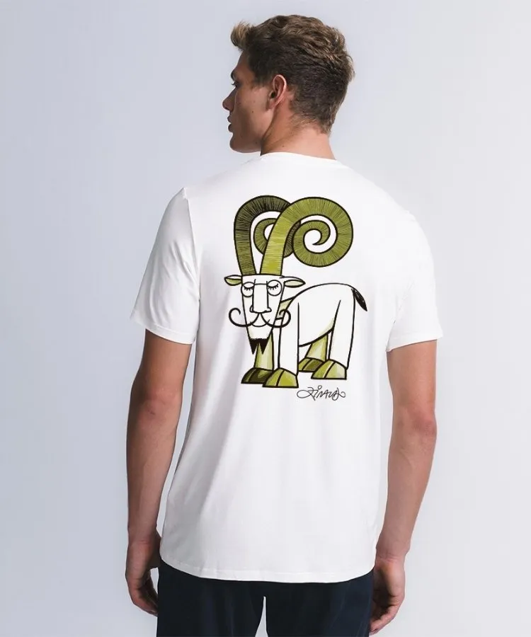 Camiseta da collab entre INSIDER e Ziraldo do signo de Capricórnio