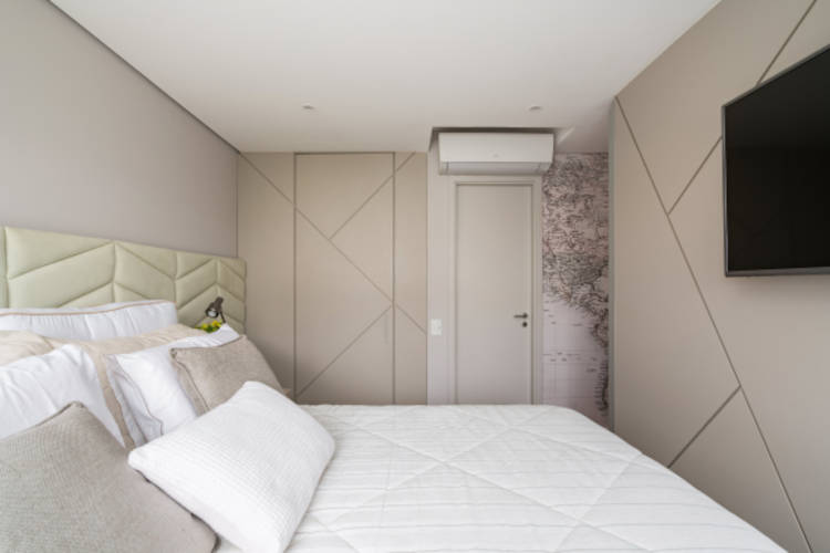 Suíte master com decoração Feng Shui.