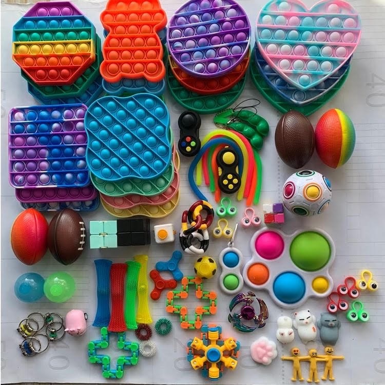 Fidget Toys de várias cores e tamanhos 