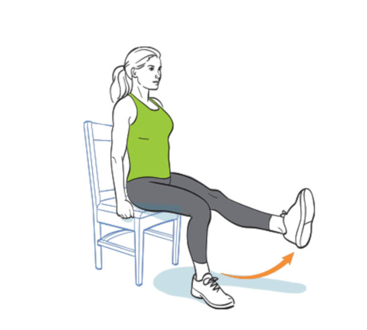 Mulher fazendo exercício em casa.