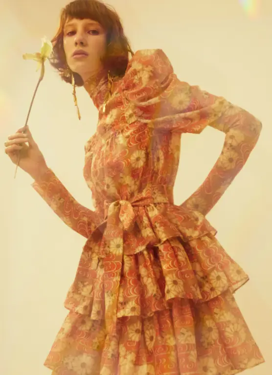 Vestido saia com camadas floral
