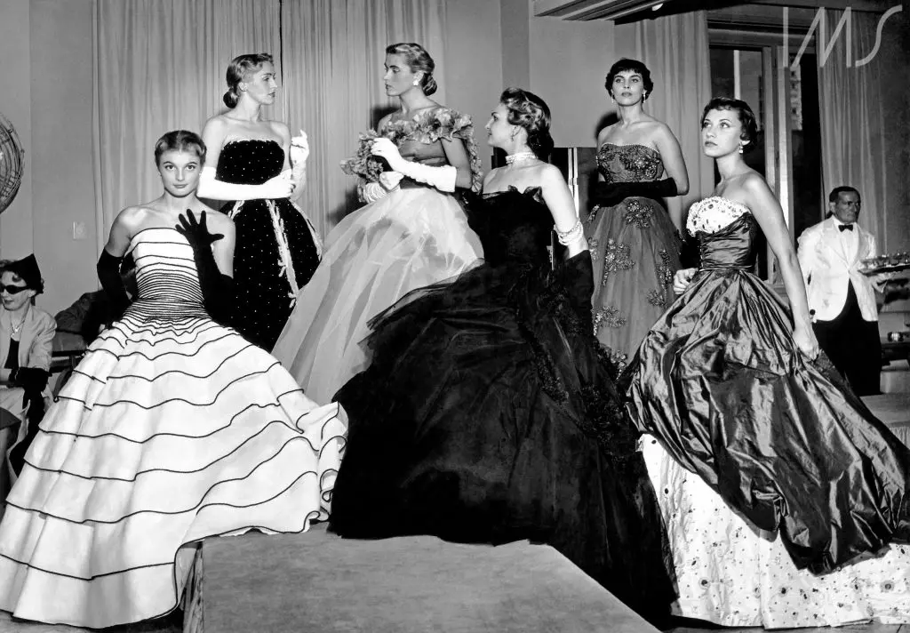 Desfile na Casa Canadá
