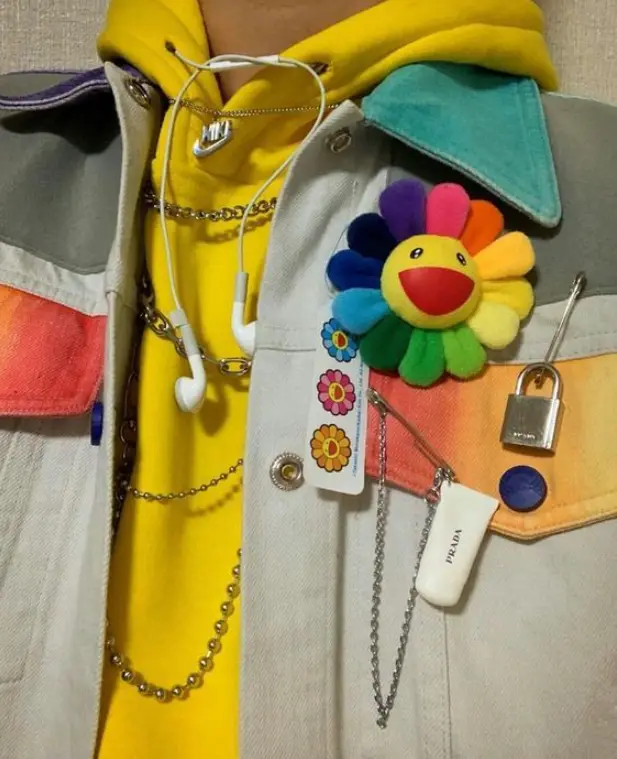 Acessórios kidcore para jaqueta