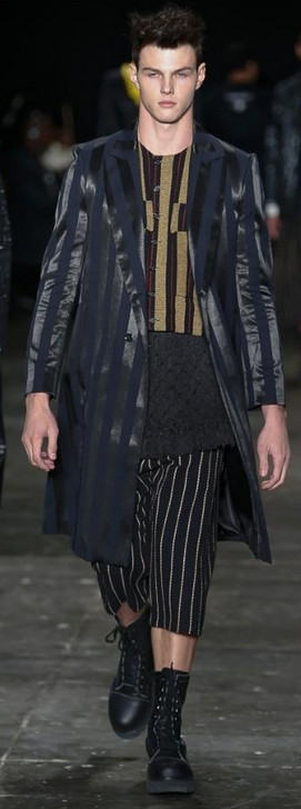 João Pimenta desfila coleção na SPFW 41