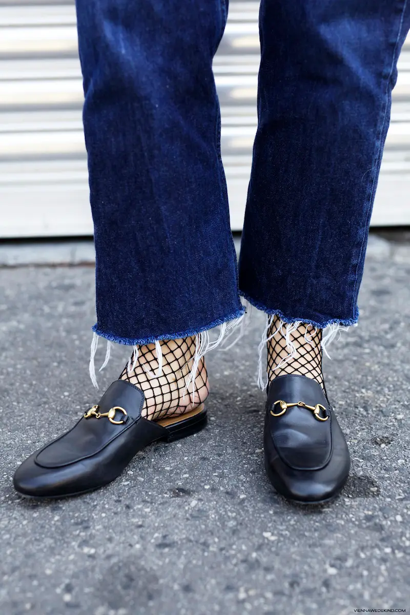 endência meia arrastão: street style Paris Fashion Week