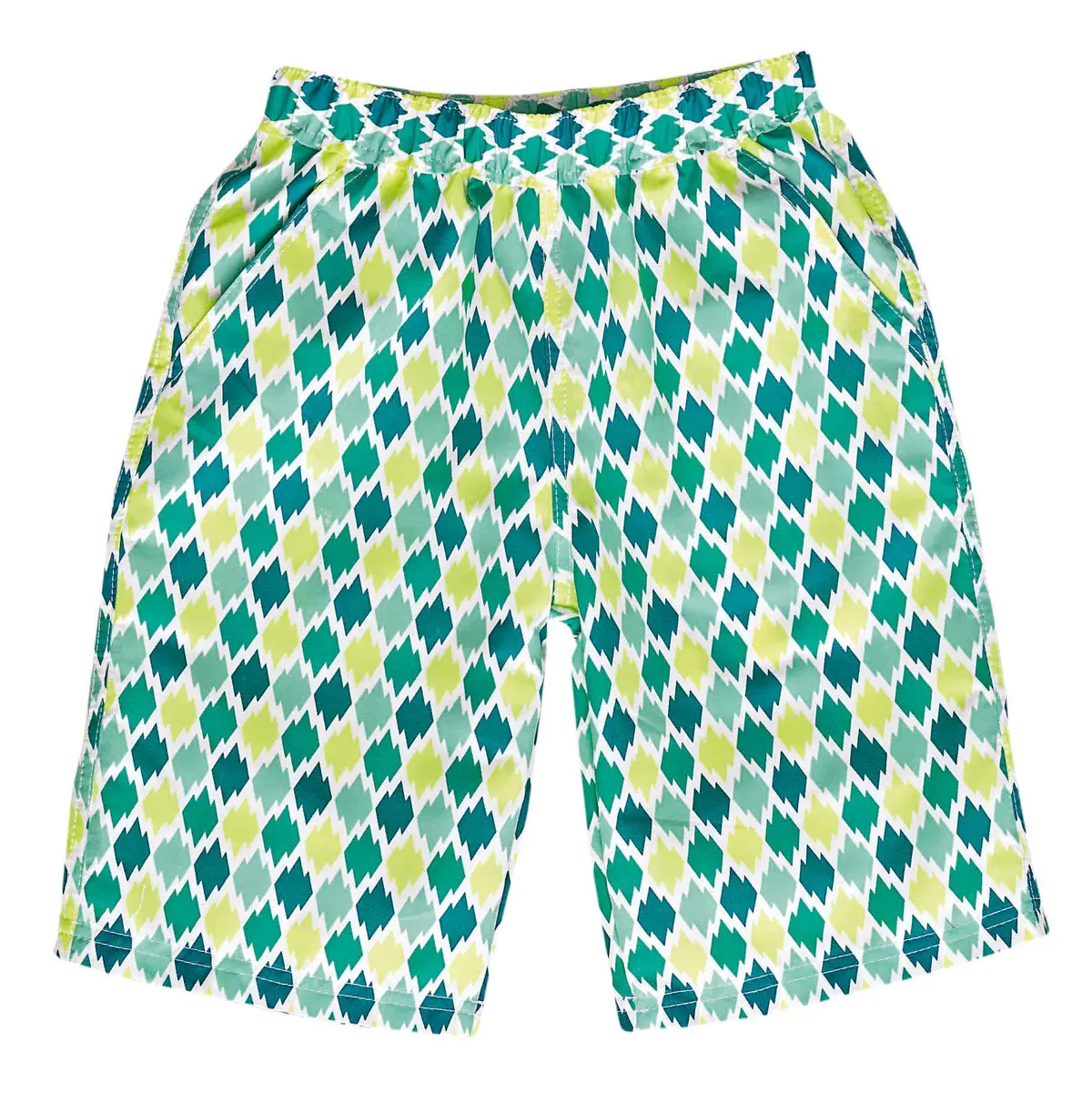 Bermuda estampada nas cores verde e amarela.
