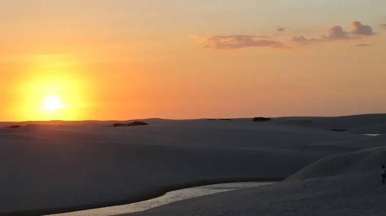 pôr do Sol nos Lençóis Maranhenses