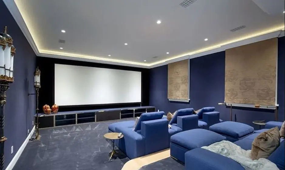 cinema na casa de justin bieber
