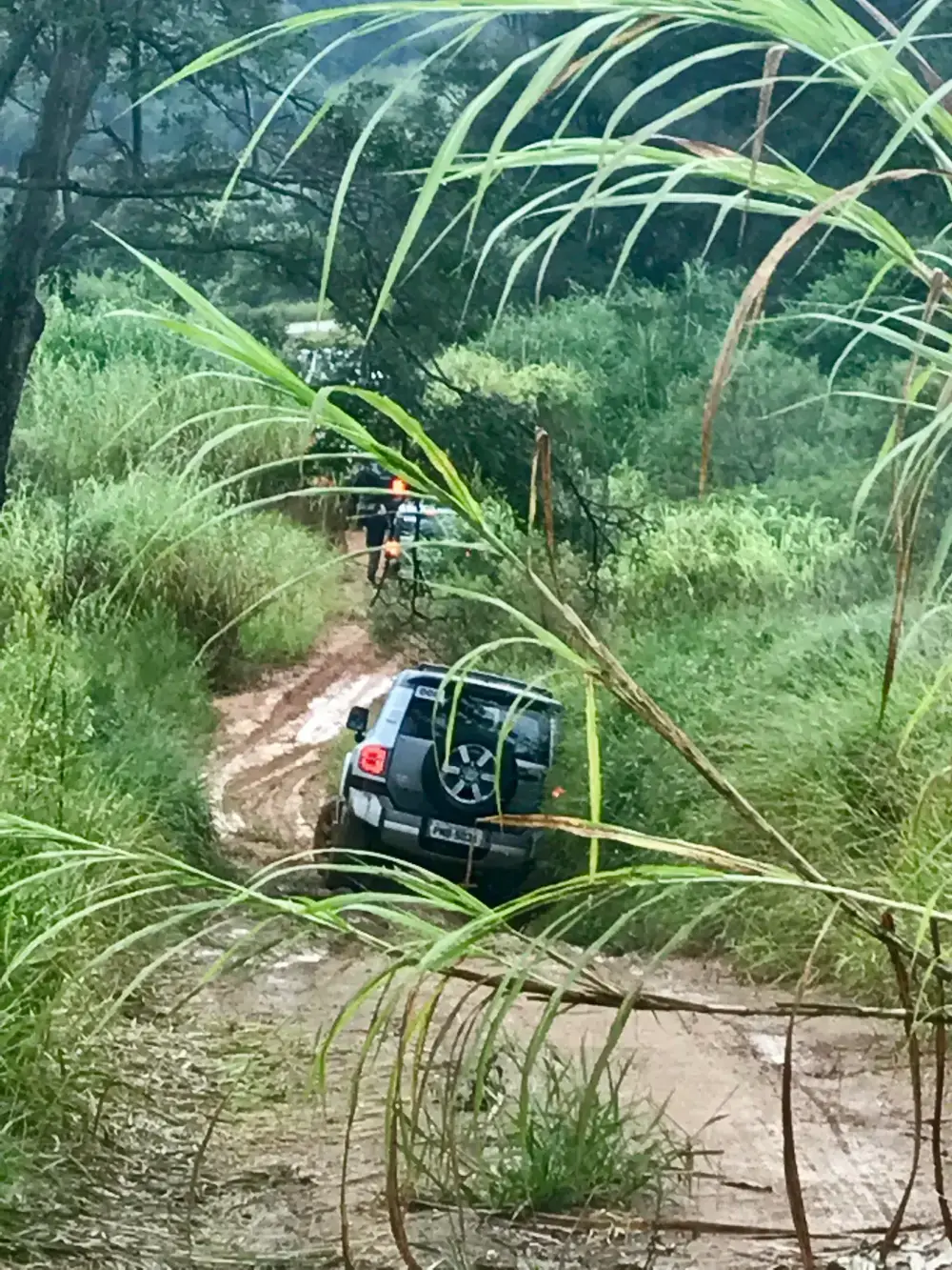 Experiência Off-Road com o Troller T4 258