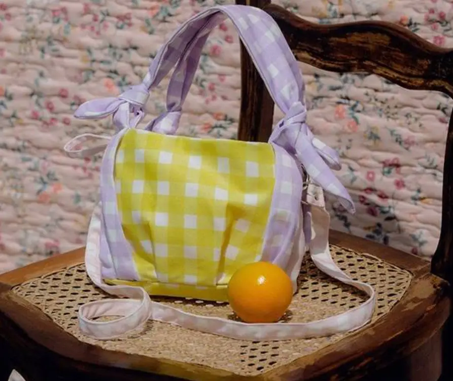 Bolsa xadrez vichy coleção Renner com Movimento Eu Visto Bem 