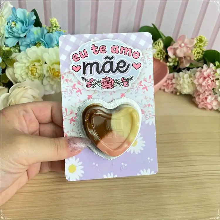 Lembrancinha de Dia das mães cartão com frase e doce Nucita napolitano