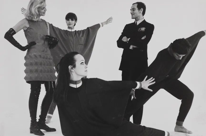 Editorial Pierre Cardin 