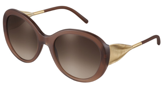 The Gabardine Collection - Burberry 1jpg