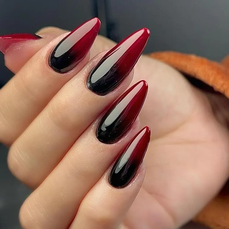 unha degrade preto e vermelho