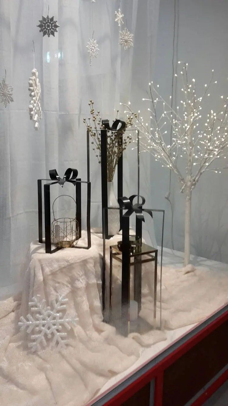 presentes e flocos de neve