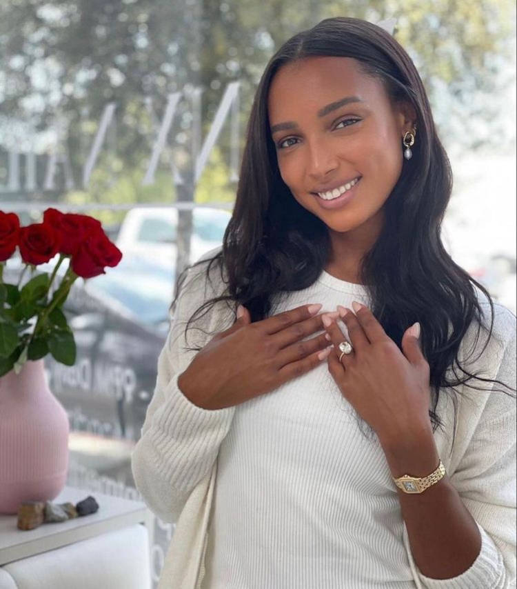 Jasmine Tookes aliança