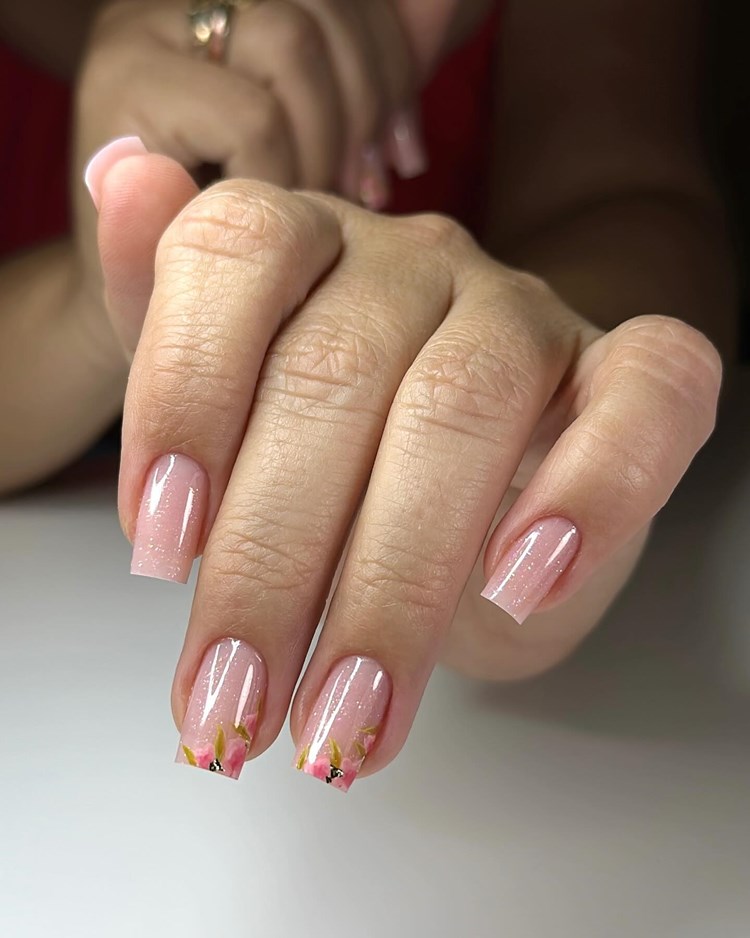 Unhas em gel com glitter e adesivo de flor (tamanho: médio. Formato: quadrada) 