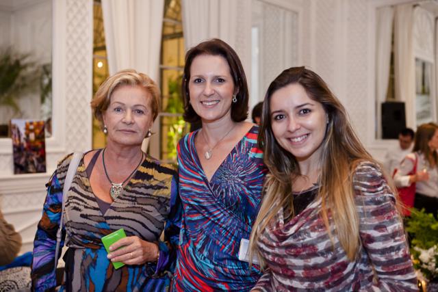Ondina Becker da Moinho Tur, Silvia Bizatto da The Travel Corporation e Josiane Melo da Moinho Tur-128_640x427