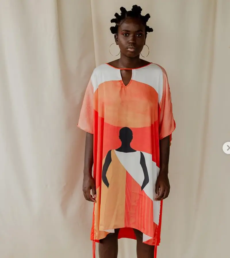 Vestido da Santa Resistência estampado