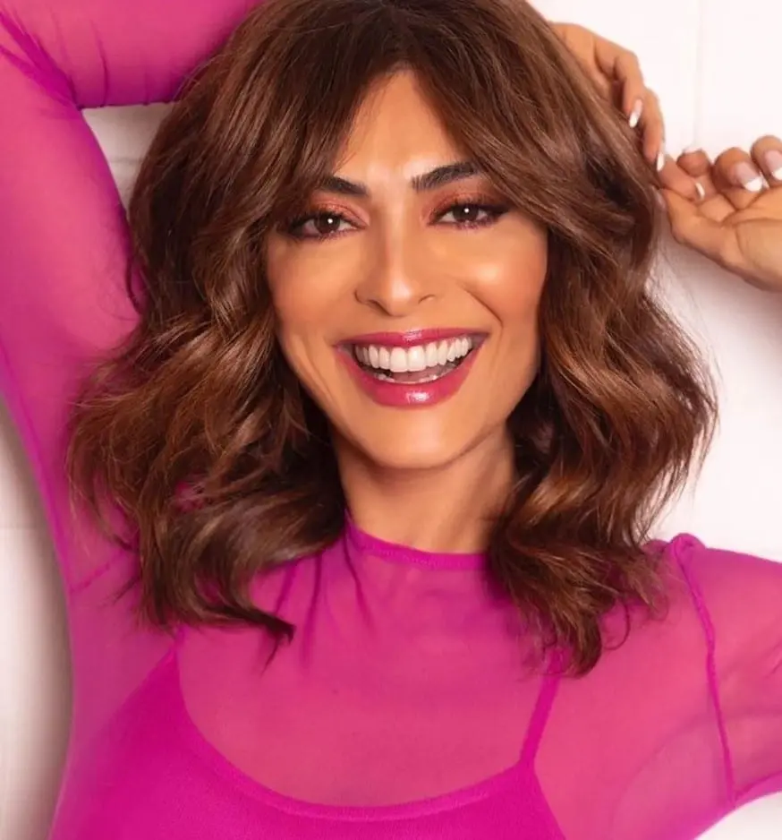 Já aqui, as camadas de Juliana Paes