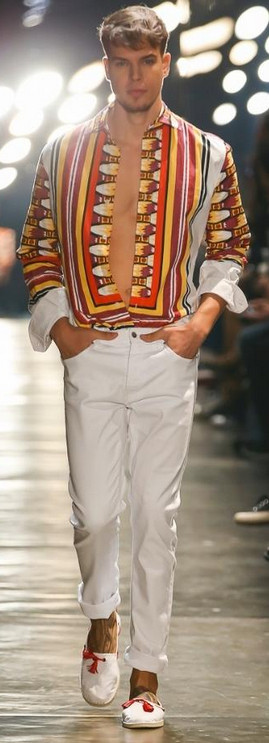 Homem - Camisa Estampada Verão 2017 Murilo Lomas desfila coleção na SPFW N41