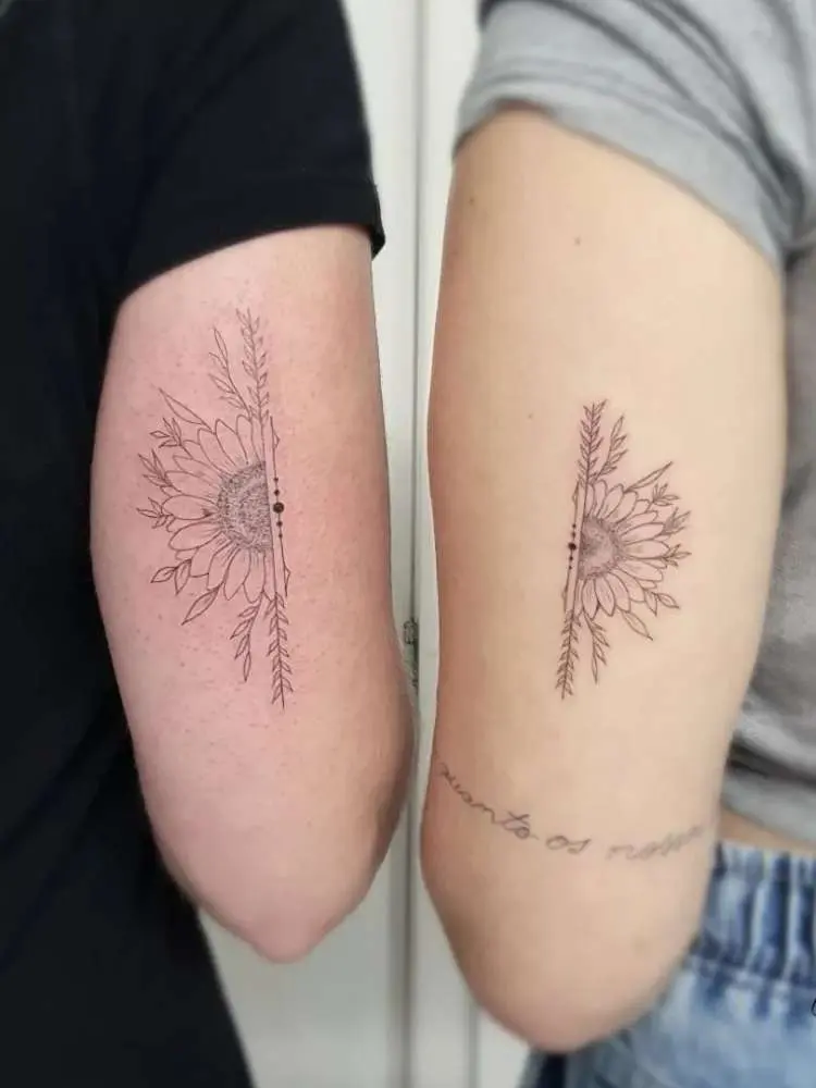 Opção de tatuagem de amigas