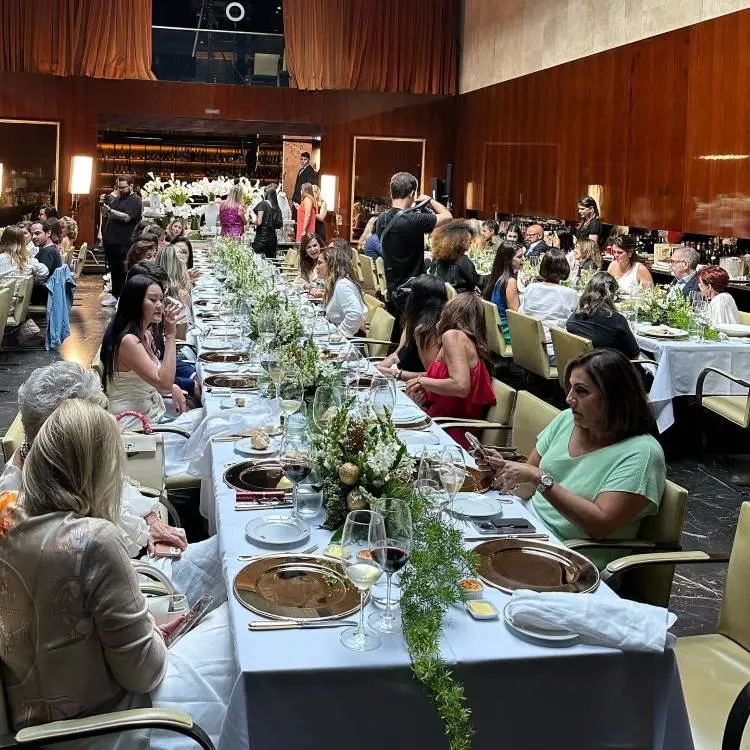 Pessoas convidadas do almoço da joalheria Cris Porto 2023