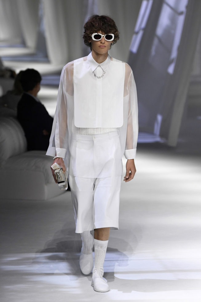 look moderno Fendi