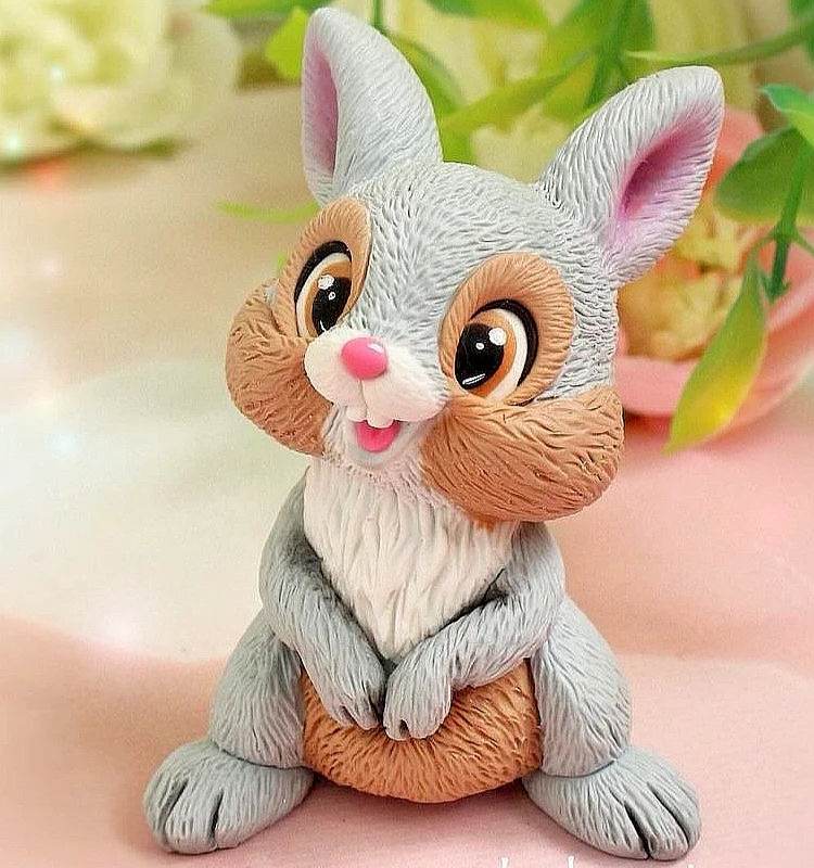 Coelho artesanal de biscuit.