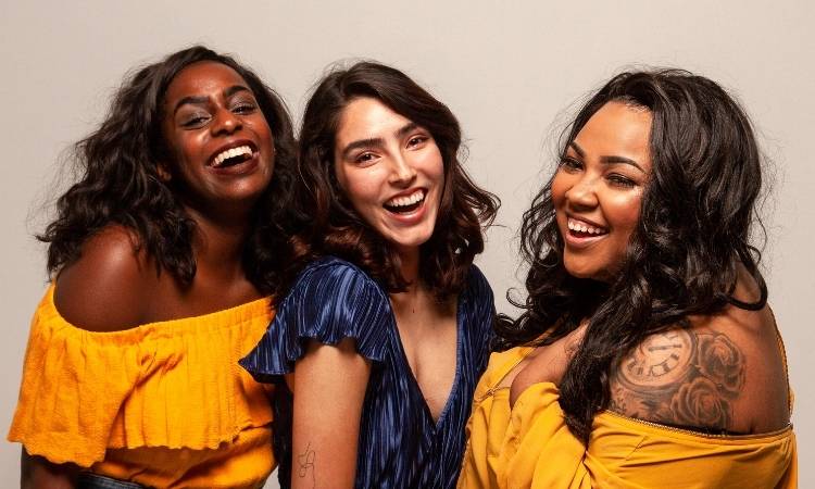 Mulheres de 35 anos.