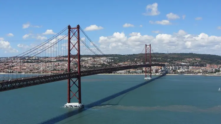 Ponte 24 e abril, em Lisboa