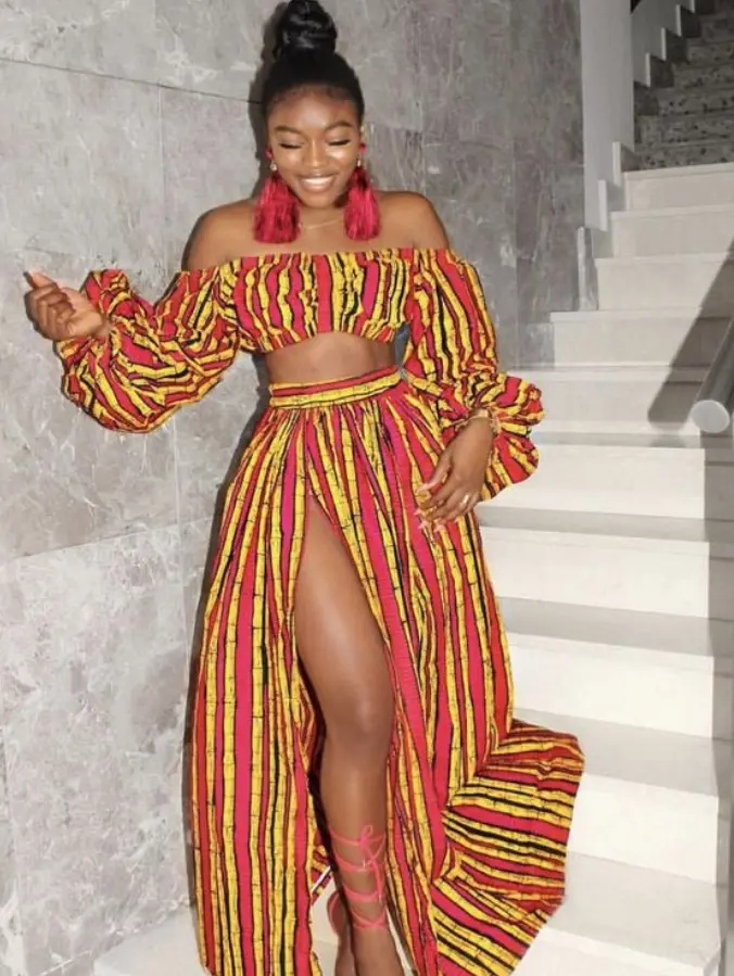 Conjunto listrado inspirado na Moda africana