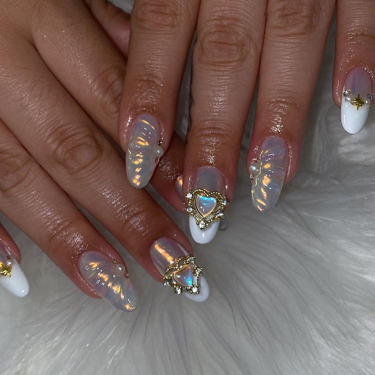unhas peroladas