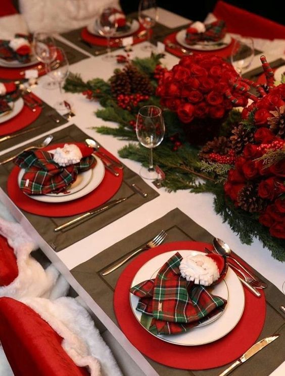 Mesa posta de Natal.