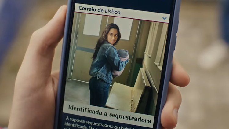 Lucy Alves em cena de Ttavessia.